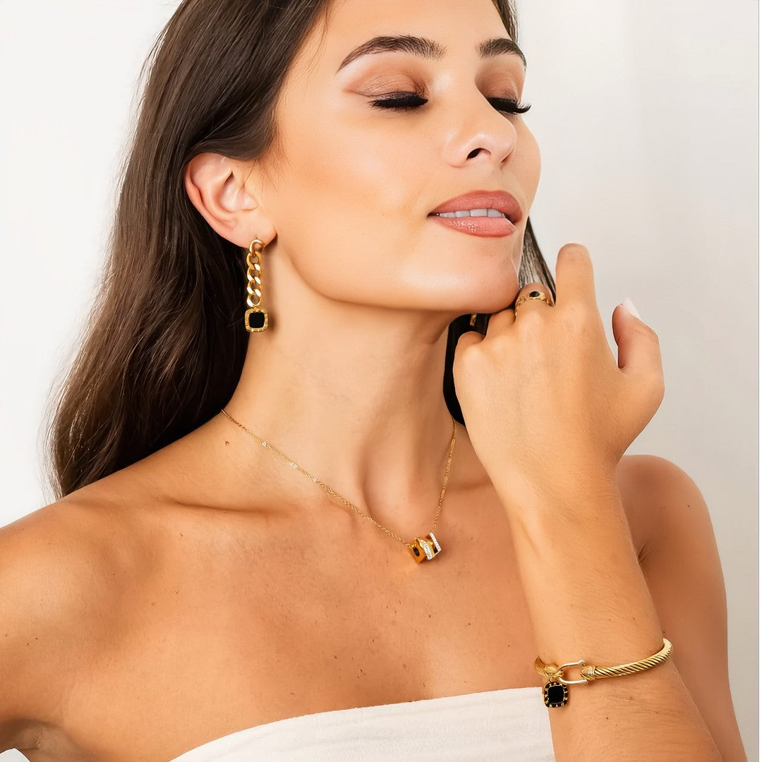 Colar Elisa Banhado em Ouro 18K