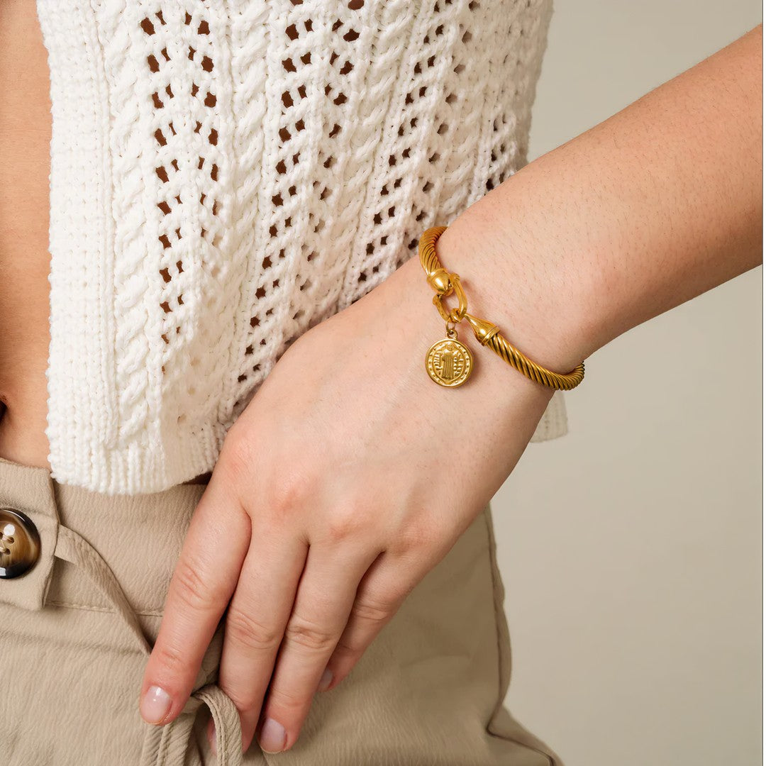 Bracelete São Bento Banhado em Ouro 18K