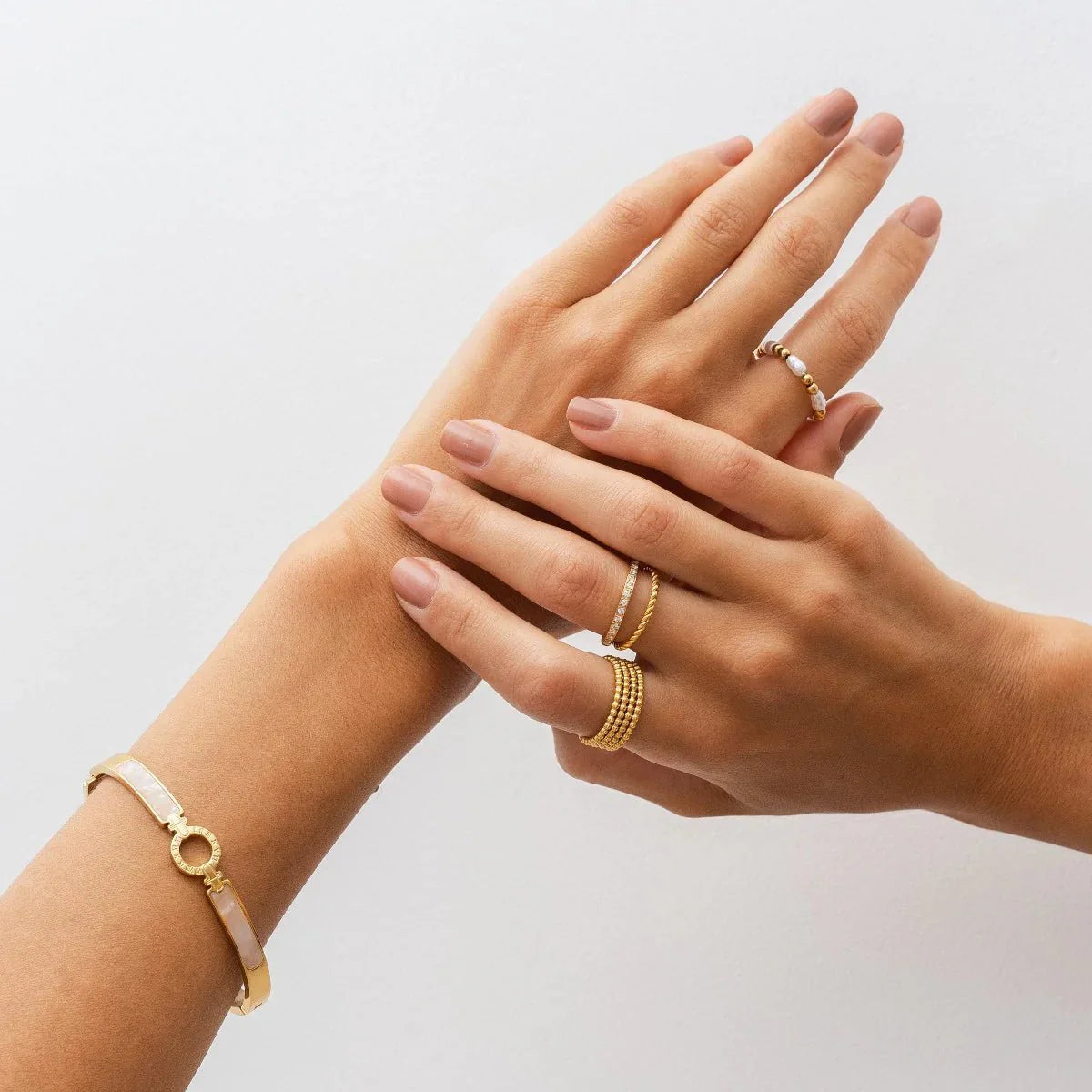 Anel Glamour Banhado em Ouro 18K