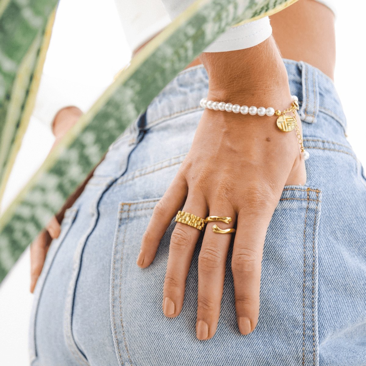 Pulseira de Pérolas Banhada em Ouro 18K